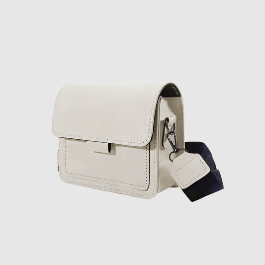 [hero-white-cream]	[hero-crema-blanca]	[hero-creme-branco]	[hero-weiss-und-creme]																					