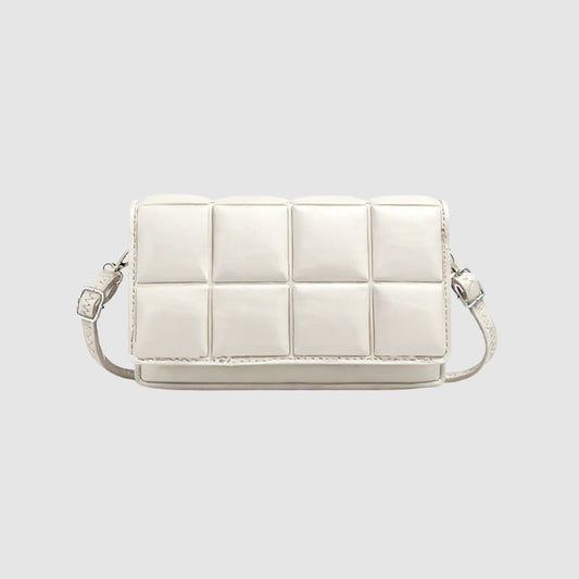 [hero-white-cream]	[hero-crema-blanca]	[hero-creme-branco]	[hero-weiss-und-creme]																					